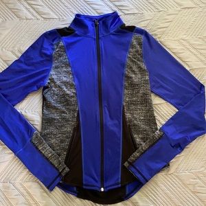 Zip Up Sports Jacket • Size M